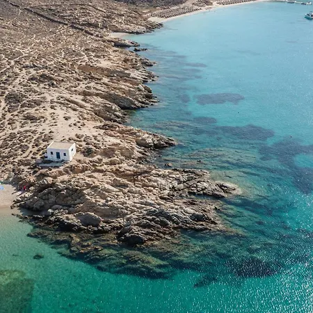 Ninemia Mykonos ホテル アグラリ