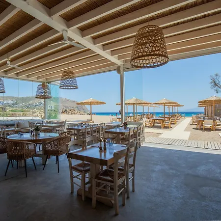 Ninemia Mykonos ホテル